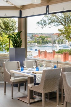 Heritage Hotel Bastion: Restaurant - photo 22