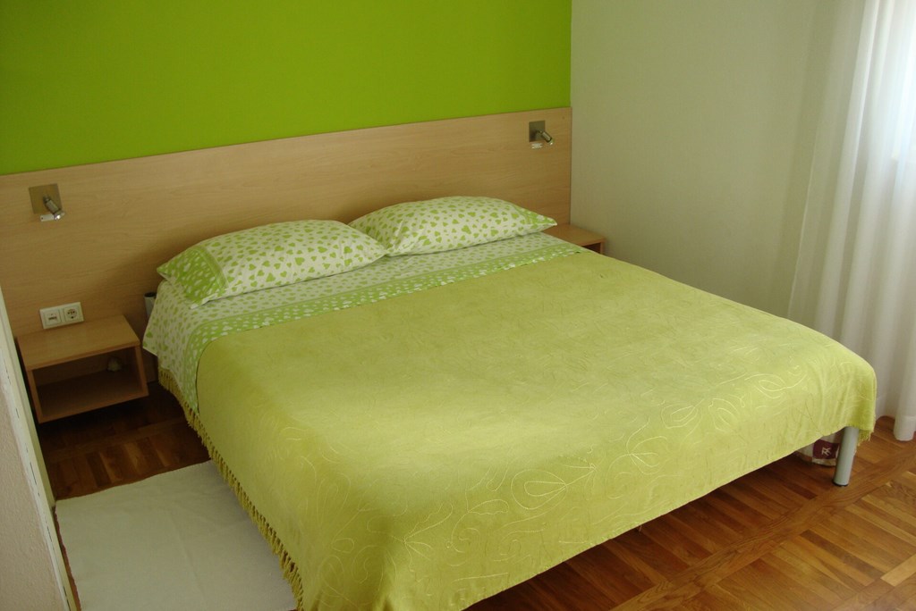 Apartments Bibic: Room