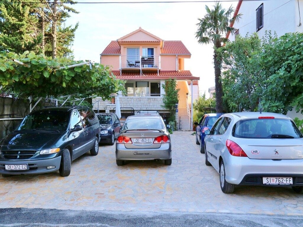 Apartments Ljiljana: General view