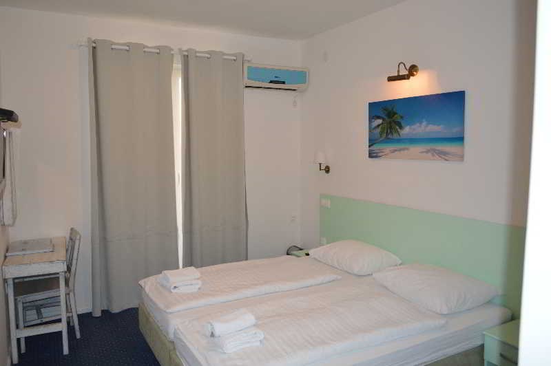 Pansion Delfin: Room