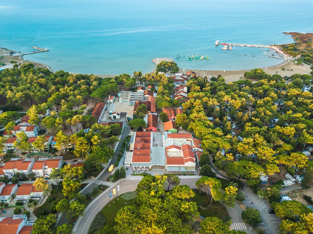 Zaton Holiday Resort 3*: General view