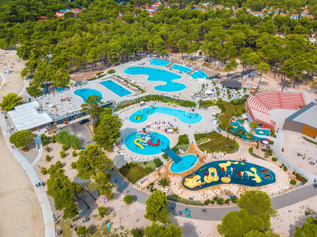 Zaton Holiday Resort 3*: Pool