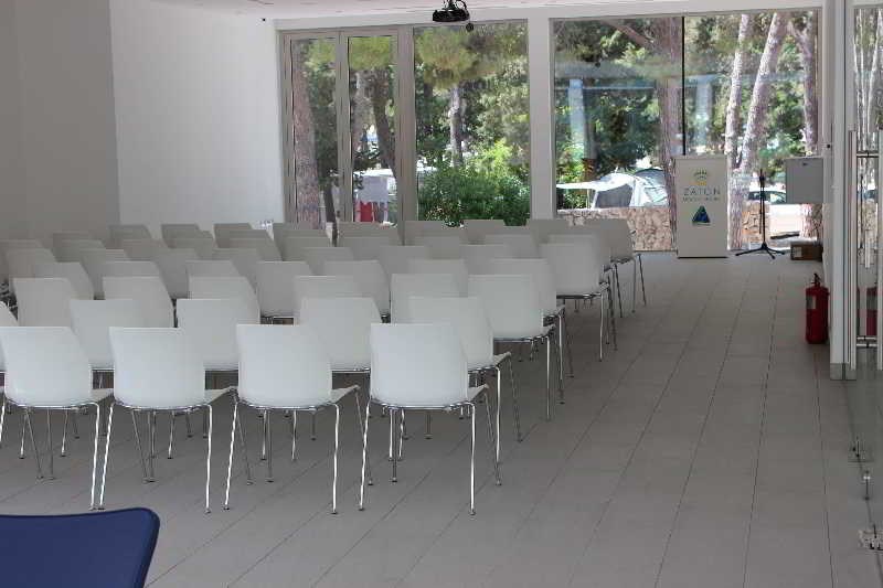 Zaton Holiday Resort Apartments 4*: Conferences