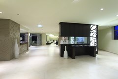 Falkensteiner Premium Apartments Senia: Lobby - photo 2