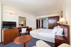 Iberostar Bellevue: Room - photo 26