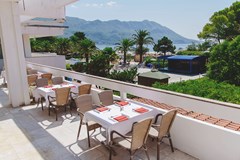 Montenegro Beach Resort: Terrace - photo 3