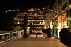 Avala Resort & Villas: Bar - photo 15