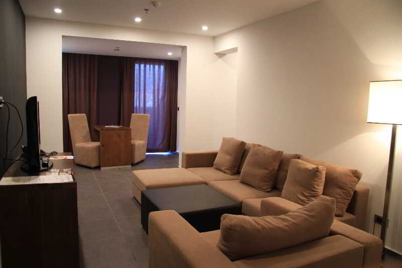 Avala Resort & Villas: Room