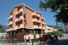 Garni Hotel Fineso: General view - photo 21