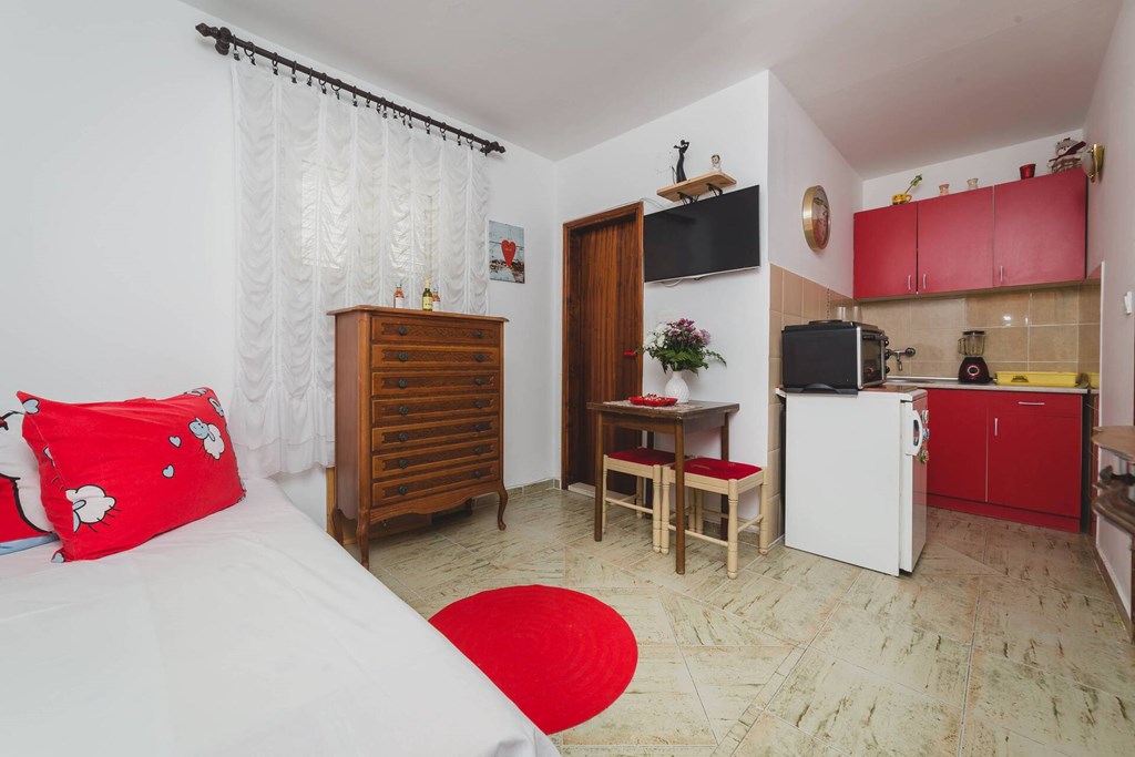 Apartments Andjela: Room APARTMENT CAPACITY 3