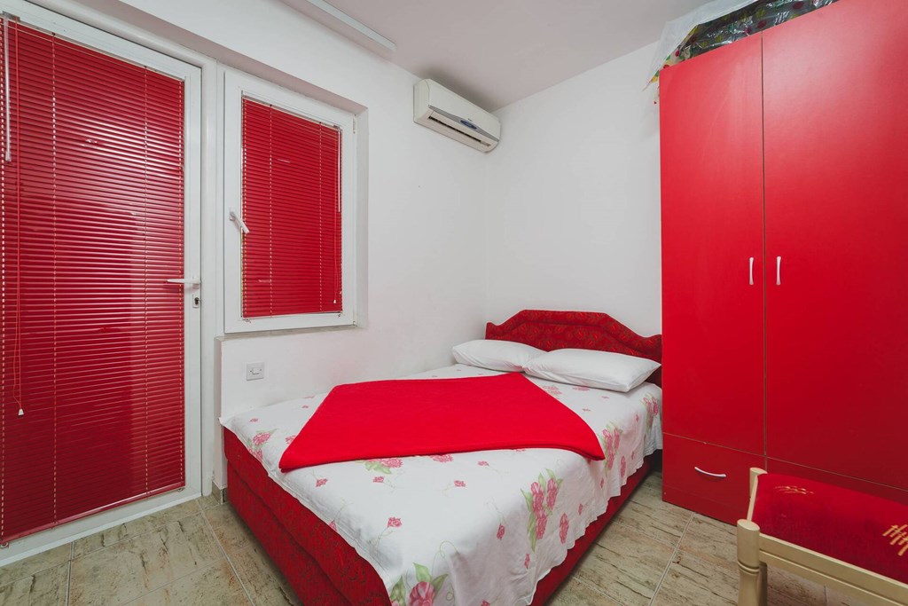 Apartments Andjela: Room APARTMENT CAPACITY 3