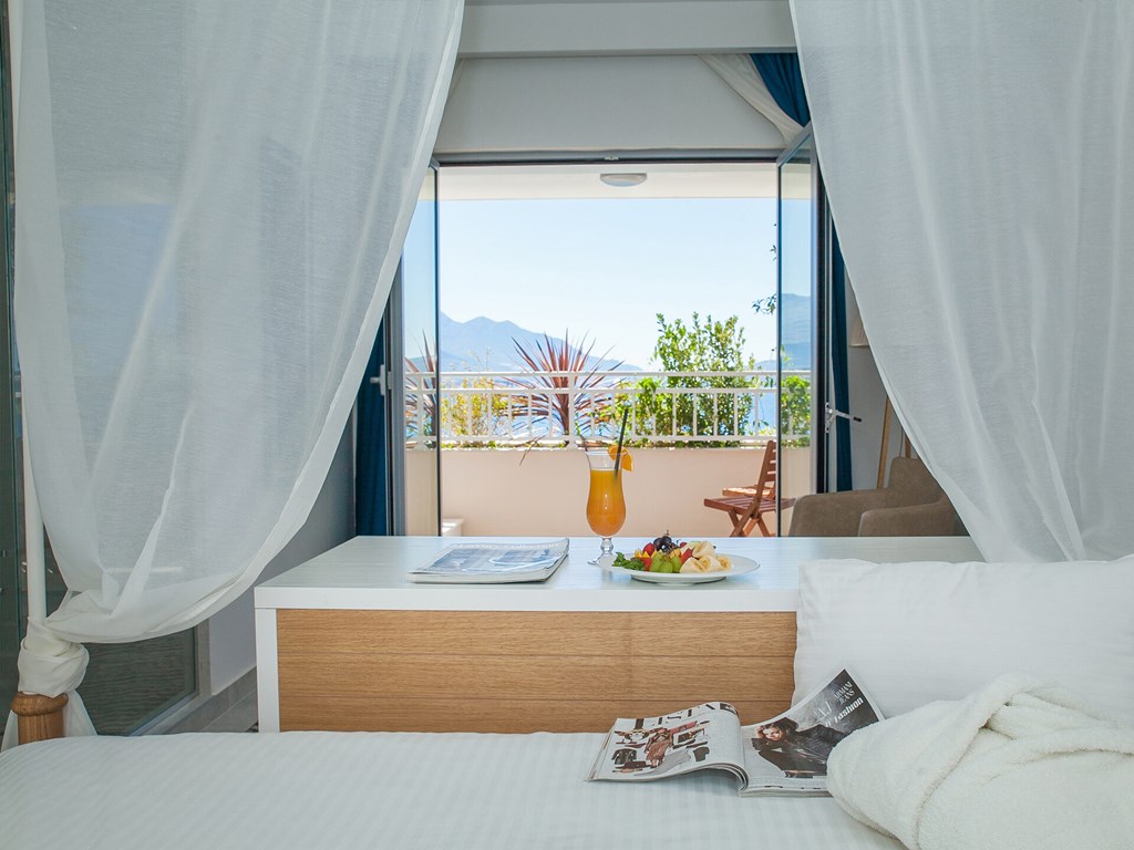 Boutique Hotel Casa del mare - Blanche: Room DOUBLE SEA VIEW KING BED