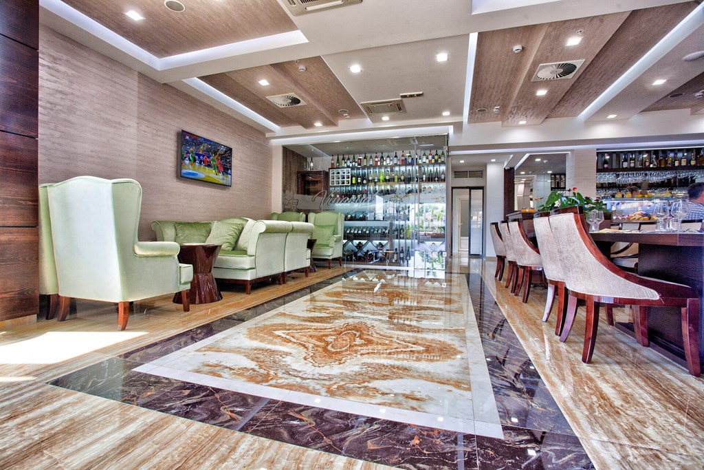 Hotel ACD Wellness & Spa: Bar