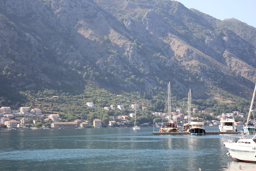 Hotel Porto In: General view