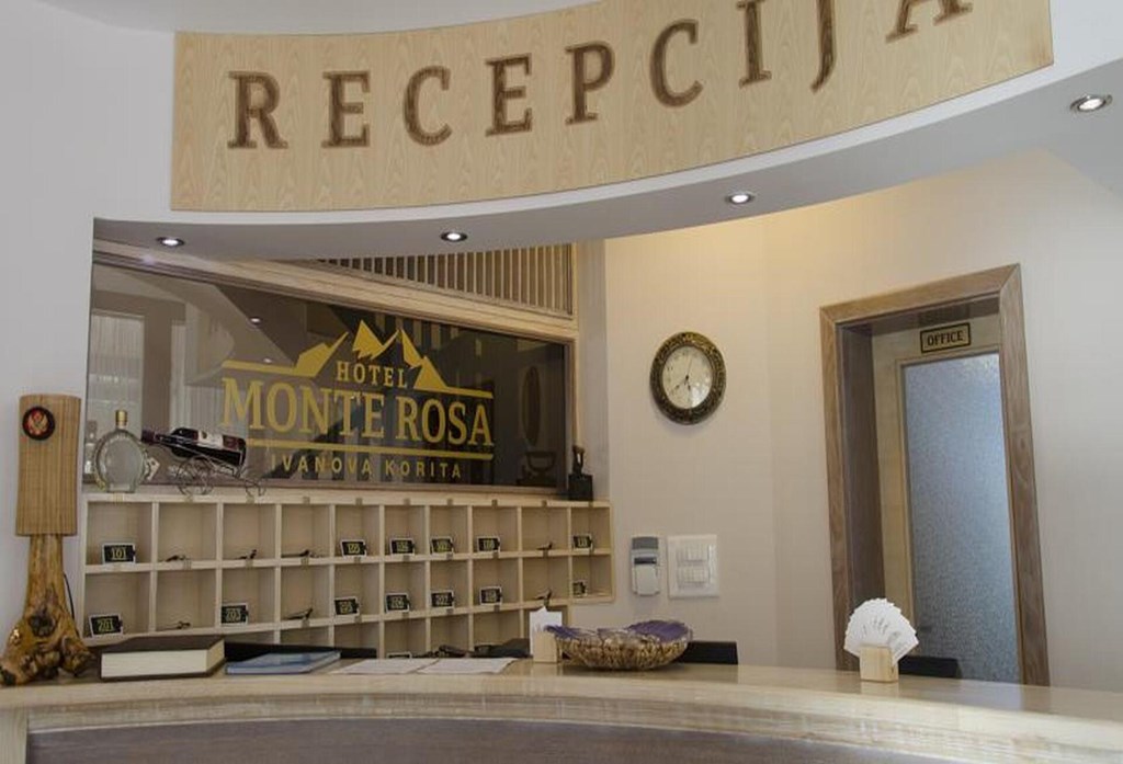 Monte Rosa: Lobby