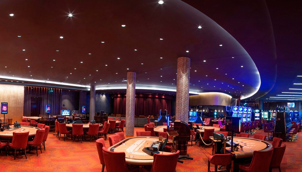 Maestral Resort & Casino: Sports and Entertainment