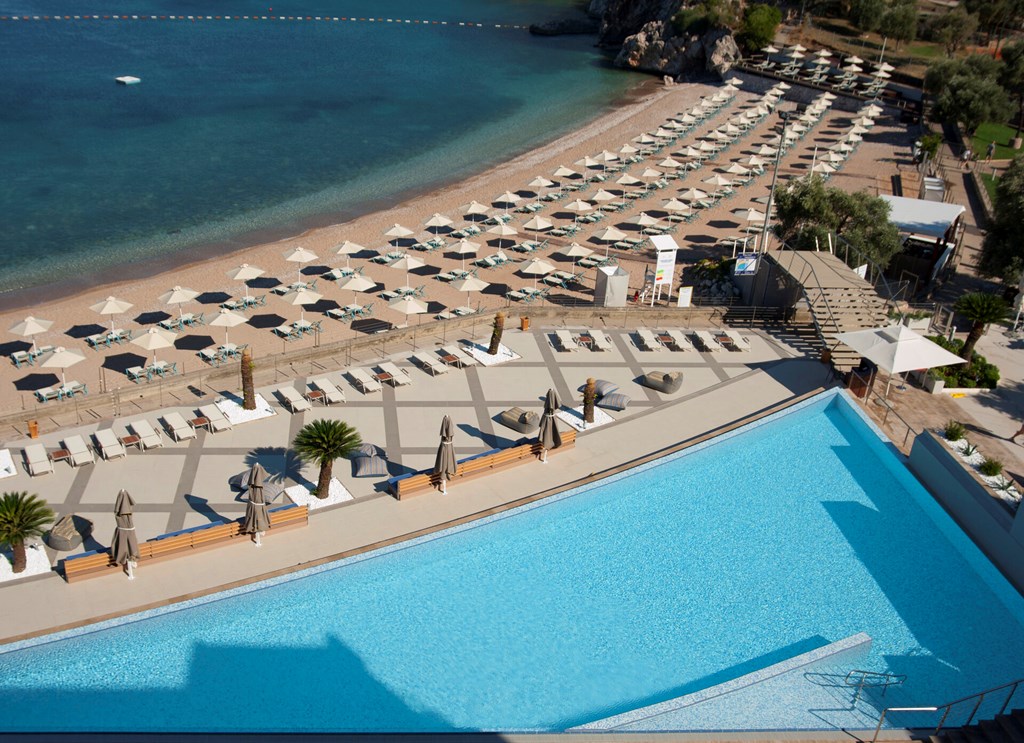 Maestral Resort & Casino: Pool