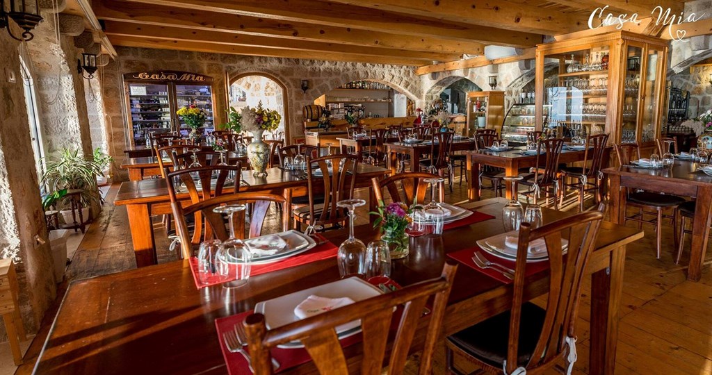 Olive Resort: Restaurant