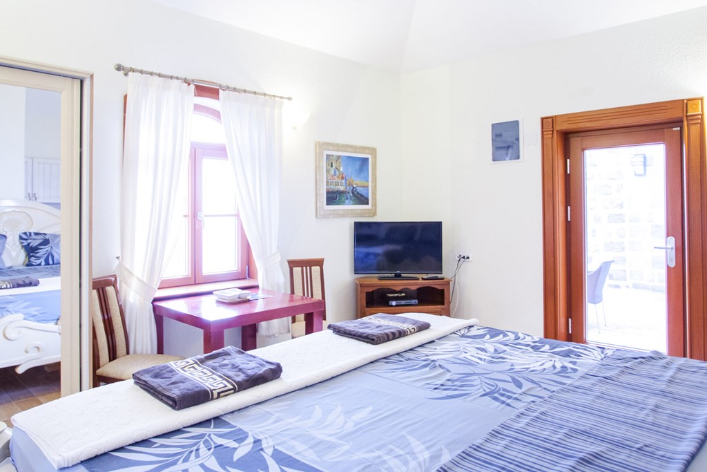 Pietra Mare Apartments: Room STUDIO WITH TERRACE