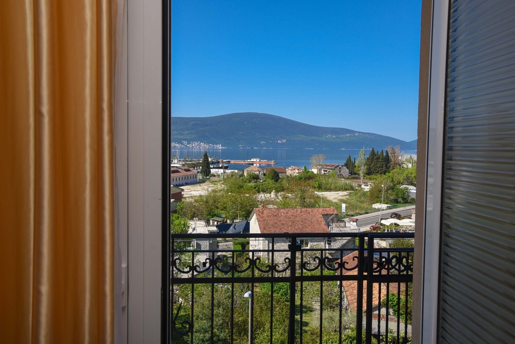 D&D Apartments Tivat: Room APARTMENT SEA VIEW TWO BEDROOMS