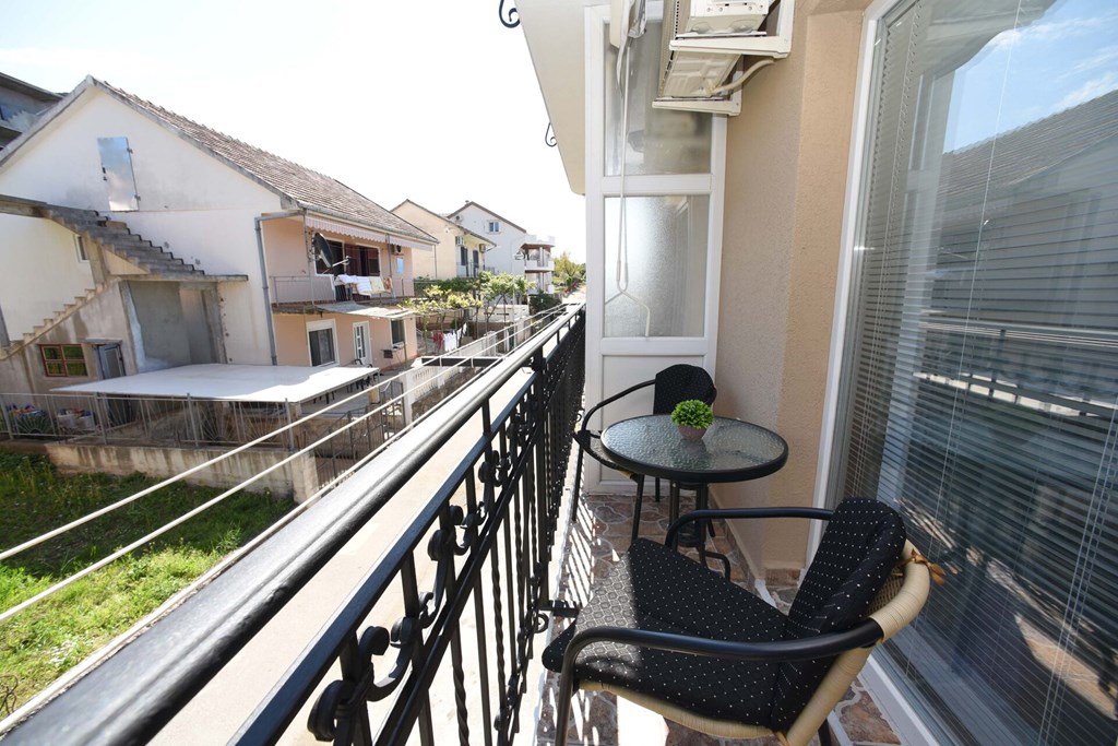 D&D Apartments Tivat: Terrace