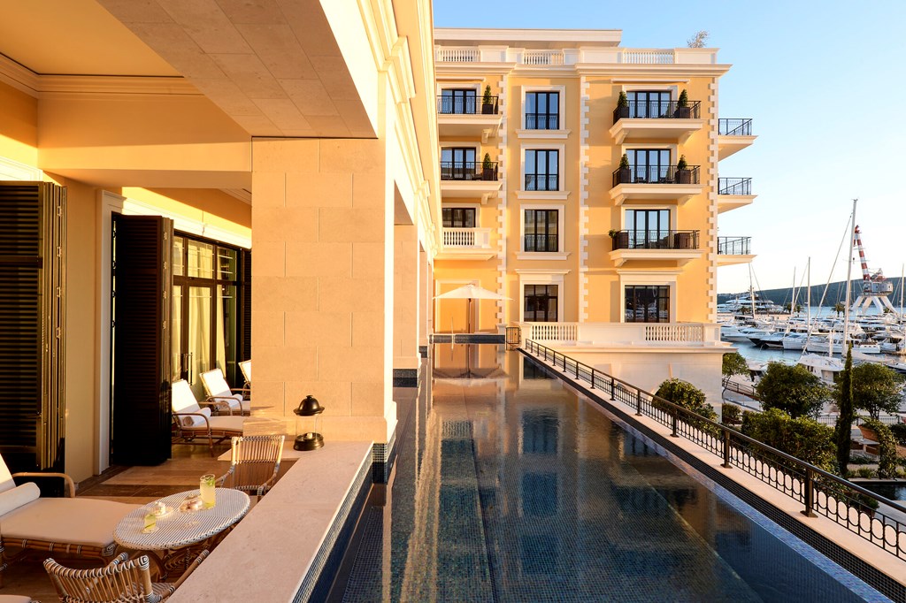 Regent Porto Montenegro Hotel: Pool