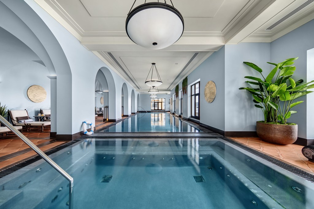 Regent Porto Montenegro Hotel: Pool