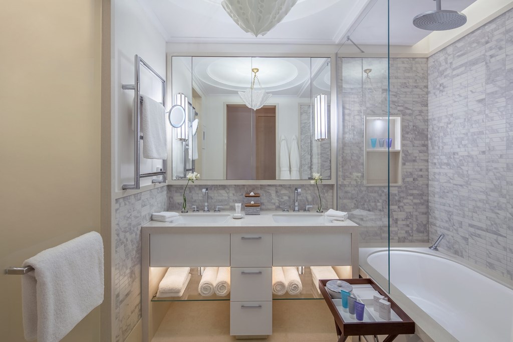 Regent Porto Montenegro Hotel: Room DOUBLE SUPERIOR