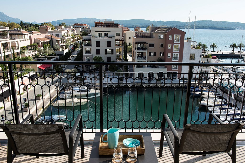 Regent Porto Montenegro Hotel: Room