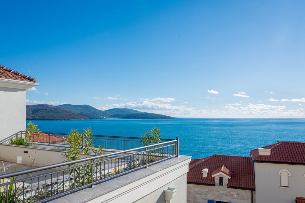 The Chedi Lustica bay: General view