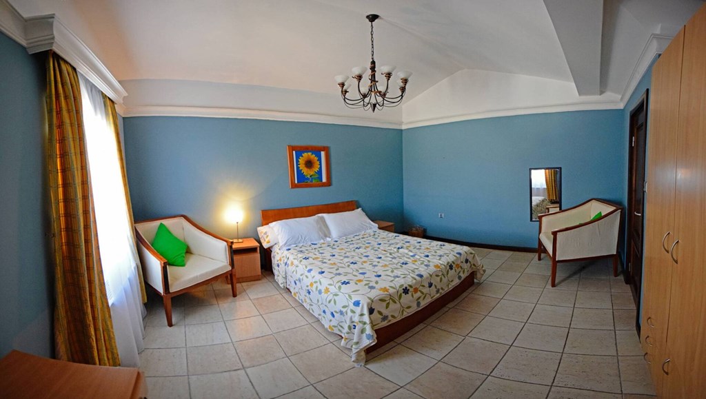 Aparthotel Villa Lav: Room APARTMENT SEA VIEW THREE BEDROOMS