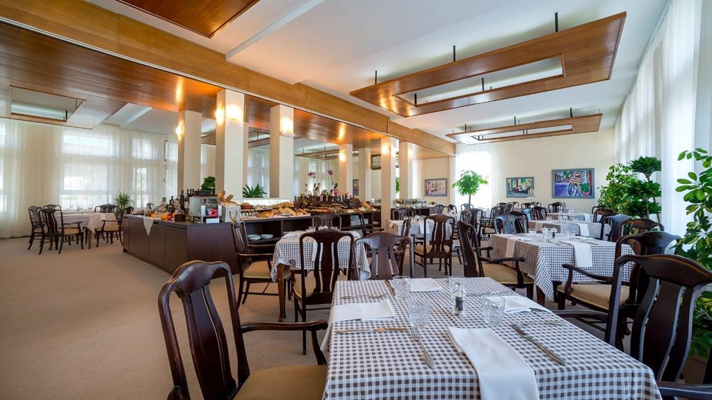 The Long Beach Hotel Montenegro: Restaurant