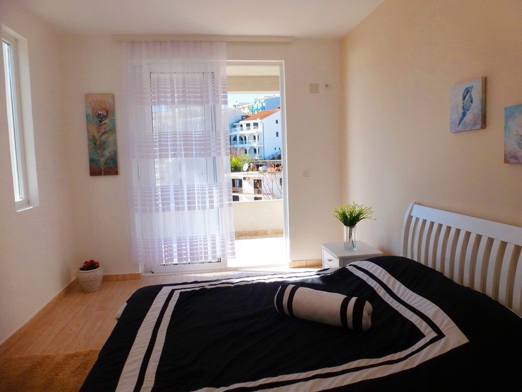 Apartments Lungo Mare: Room STUDIO SEA VIEW WITH BALCONY