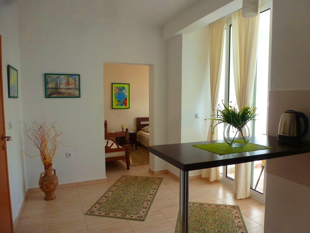 Apartments Lungo Mare: Room