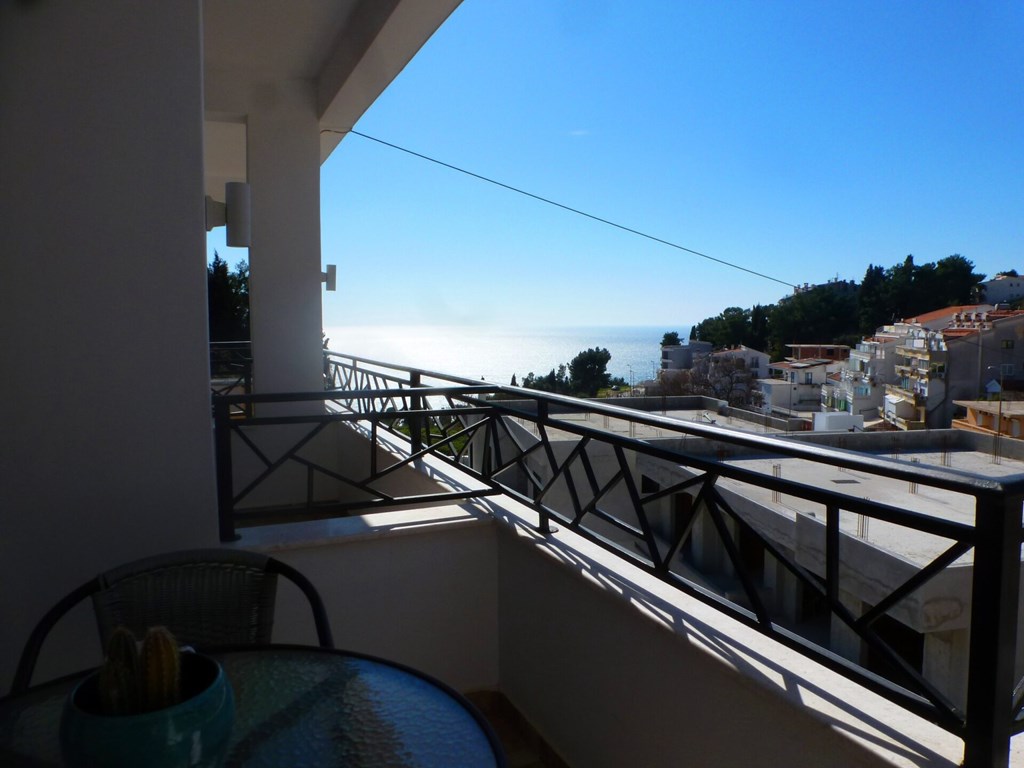 Apartments Lungo Mare: Room STUDIO SEA VIEW WITH BALCONY