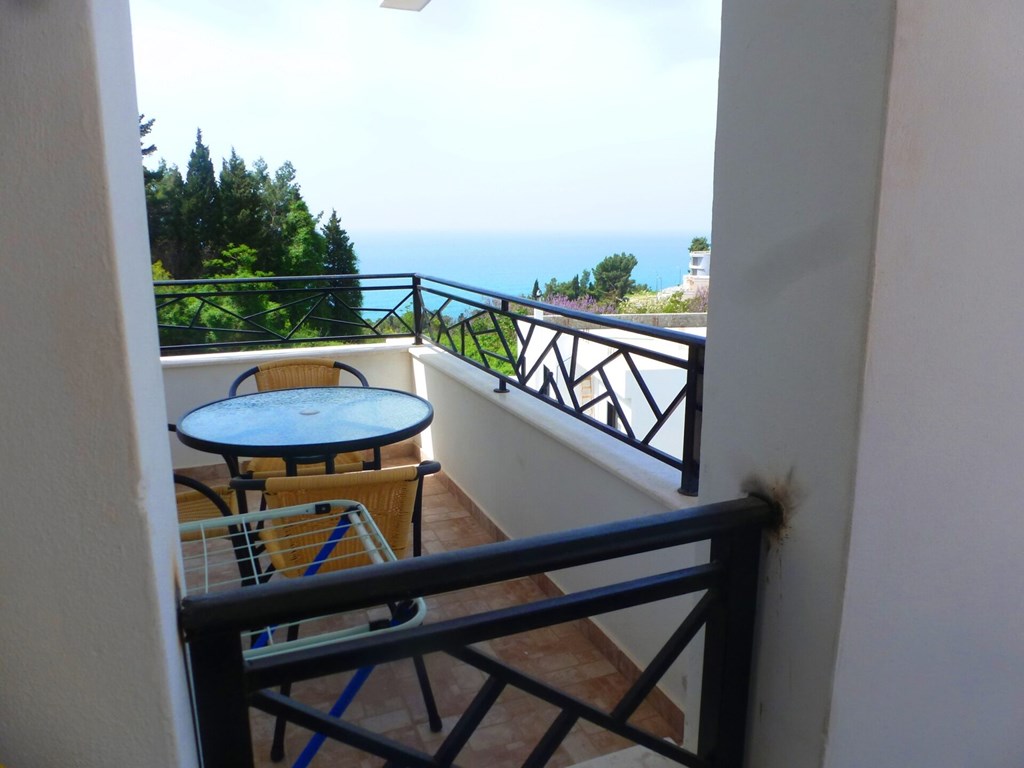 Apartments Lungo Mare: Room STUDIO SEA VIEW WITH BALCONY