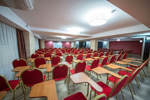 Avrora (Vityazevo) Otel`: Конференц зал