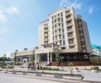 Avrora (Vityazevo) Otel`: Внешний вид