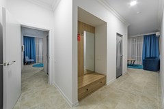 Bely`j pesok Otel`: Люкс 4-местый 3-комнатный вид на бассейн - photo 10