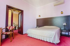 Evraziya (Anapa) Otel`: Стандарт 2-местный 2-комнатный 1 категории (вид на море) Стандартный 2-местный 2-комнатный 1-категории (вид на море) - photo 25