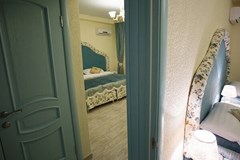 Franczuzskij kvartal Otel`: Семейный 4-местный 2-комнатный - photo 21