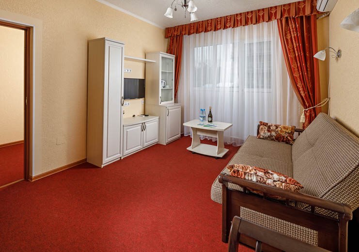 Lazurny`j bereg(Anapa) Park-otel`: Люкс 2-местный 2-комнатный