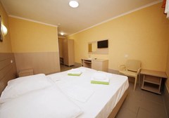 Lazurny`j bereg(Anapa) Park-otel`: Эконом 2-местный (без балкона) - photo 99