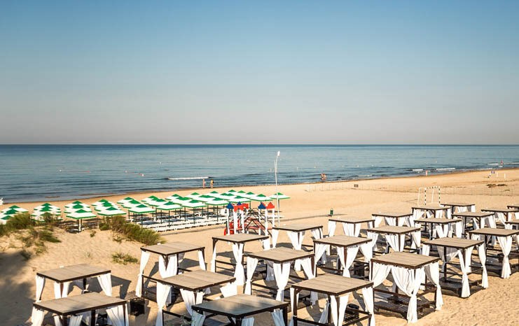 Lazurny`j bereg(Anapa) Park-otel`: Пляж