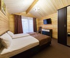 Long Beach Klubny`j otel`: Коттедж 4-местный