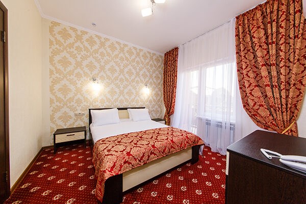 Long Beach Klubny`j otel`: Люкс 2-местный