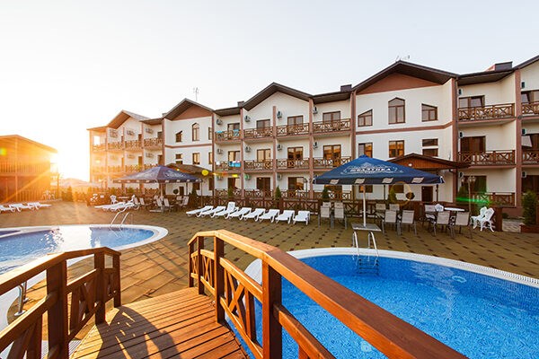 Long Beach Klubny`j otel`: Территория