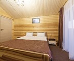 Long Beach Klubny`j otel`: Коттедж 4-местный