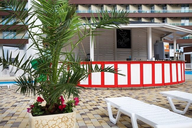 ALEAN FAMILY RESORT & SPA BIARRITZ Otel: Pool Bar