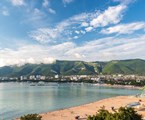 Brigantina (Gelendzhik) Hotel: Вид из окна на пляж